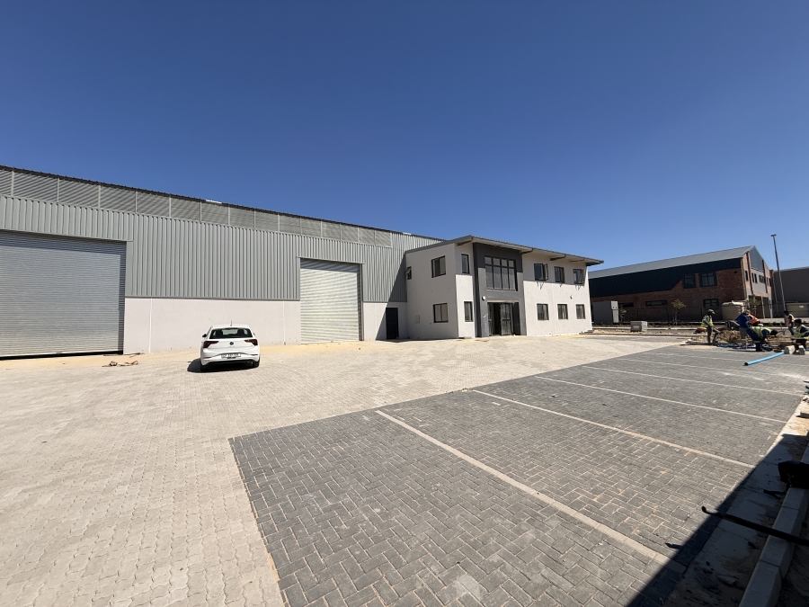 To Let commercial Property for Rent in Rivergate Western Cape